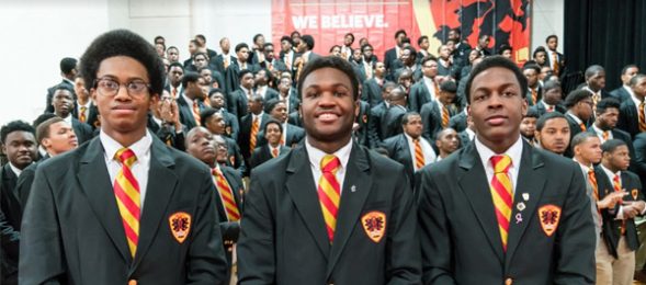The Entire Senior Class of This Inner-City Chicago High School Gets ...